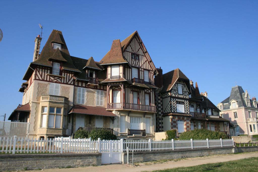 Sphinx Residences - Tempologis Memorial Caen Exterior photo